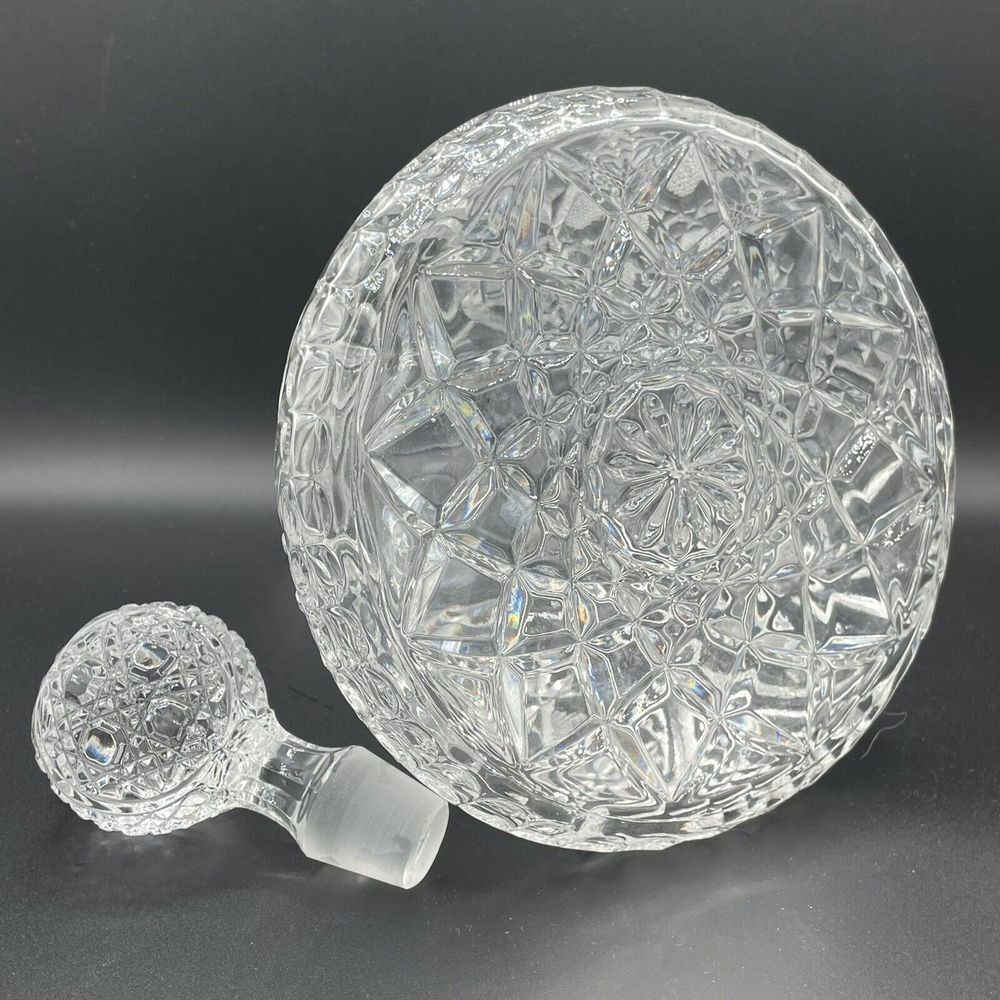 Vintage Etched Bohemian Crystal Decanter 12 Inch Glass With Stopper‎ - Picture 5 of 13